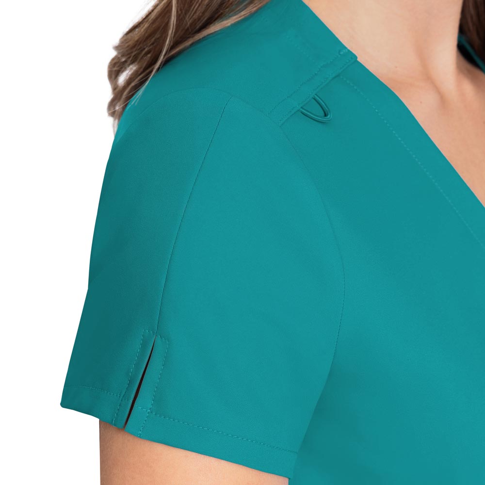 Med Couture Insight One Pocket Tuck-In Top Extended Sizes (16 colors in 2XL-5XL)
